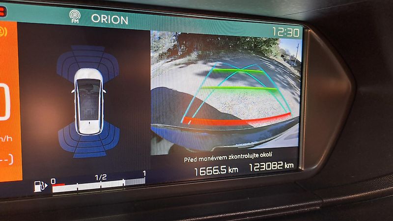 Citroën Grand C4 SpaceTourer 1.5 BLUEHDI BUSINESS LOUNGE - fotka 22 z 28