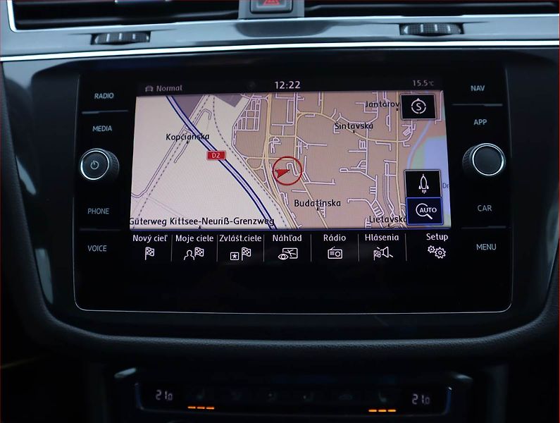Volkswagen Tiguan Allspace (2018) 2.0 TDI - fotka 13 z 24