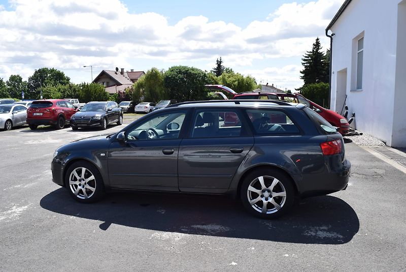 Seat Exeo (2010) 2.0TDI 88kw REFERENCE VÝHŘEVY - fotka 11 z 44