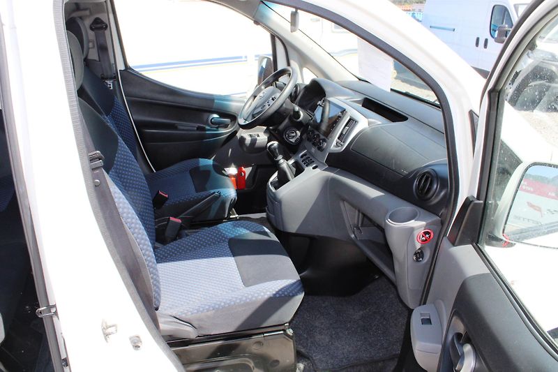 Nissan NV200 (2015) 1,5DCI KLIMA TEMPOMAT EL.OKNA - fotka 13 z 16