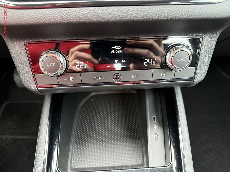 Škoda Kamiq (2021) 1.0 TSi, Business, DSG, LED - fotka 19 z 20