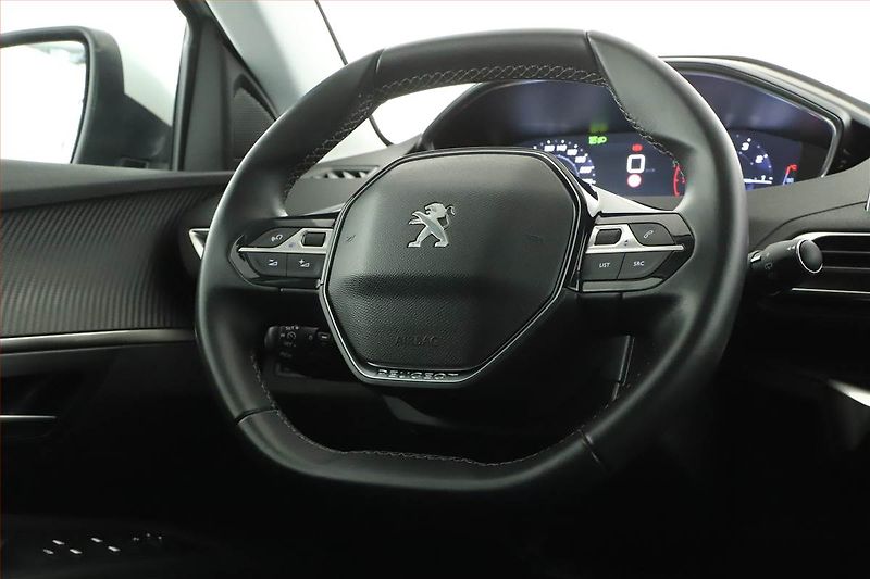 Peugeot 3008 (2020) 1.2 PureTech, ČR,1.maj - fotka 18 z 21