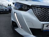 Peugeot 2008 1,2 PureTech 96kW AT8, ALLURE - náhled 4