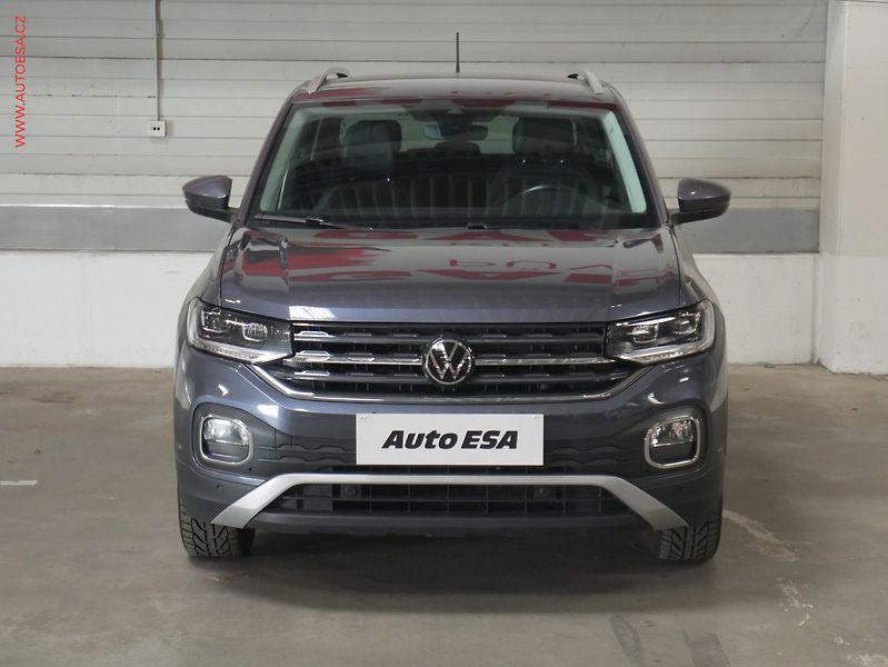 Volkswagen T-Cross (2023) 1.0 TSi, 2.maj,ČR, Style, LED - fotka 2 z 20