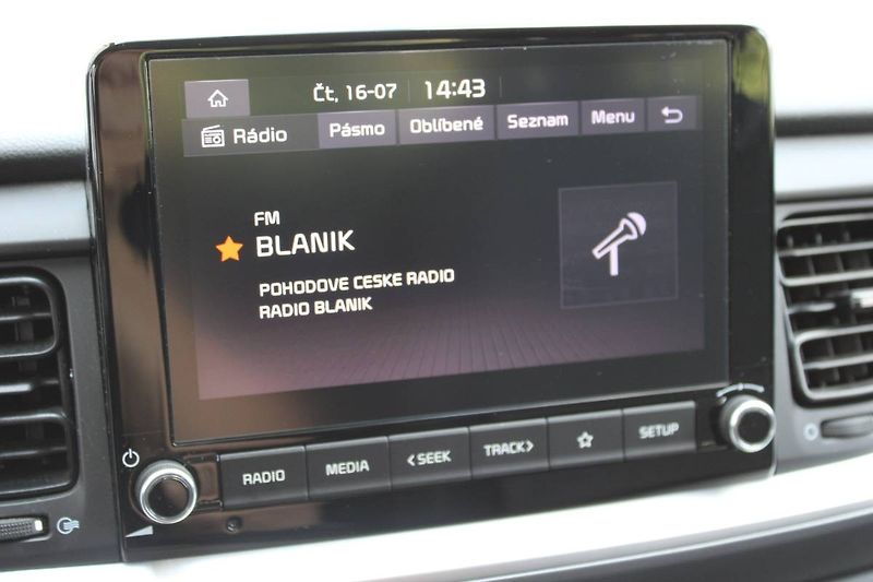 Kia Stonic (2022) 1.2 DPI 61 kW manuál - fotka 20 z 27