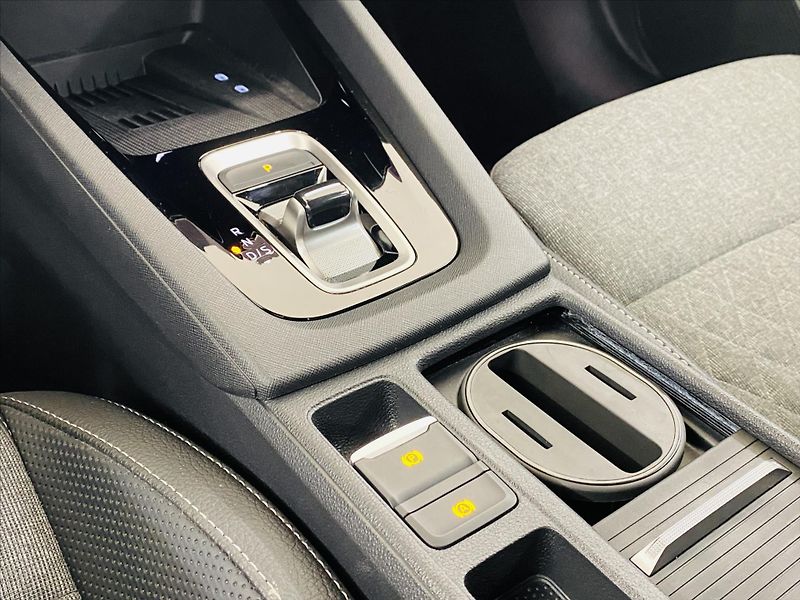 Škoda Octavia 1,5 TSI DSG 110kW SportLine - fotka 21 z 25