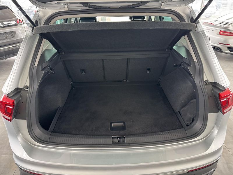 Volkswagen Tiguan (2023) 2,0TDi DSG REZERVACE - fotka 9 z 38