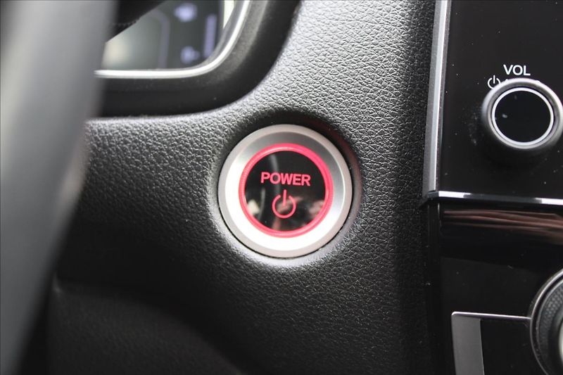 Honda CR-V 2,0 i  1MAJ,EXECUTIVE,4X4,DPH - fotka 16 z 49
