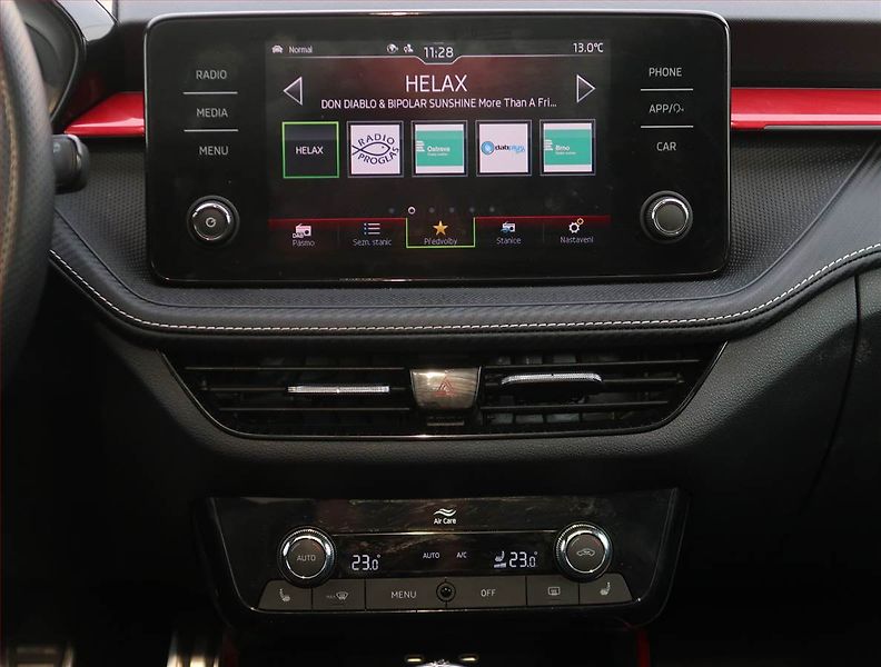 Škoda Fabia (2023) Monte Carlo 1.0 TSI - fotka 12 z 19