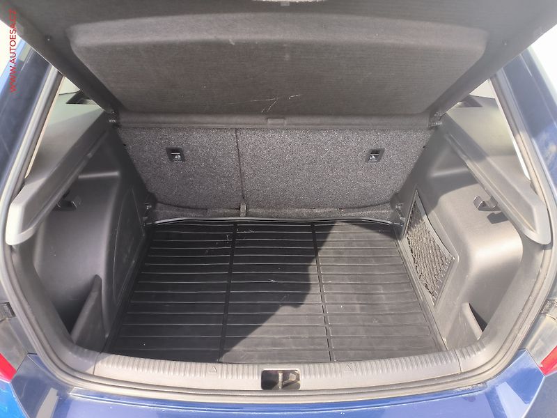 Škoda Rapid (2015) 1.4TDi, ČR, AC - fotka 7 z 17