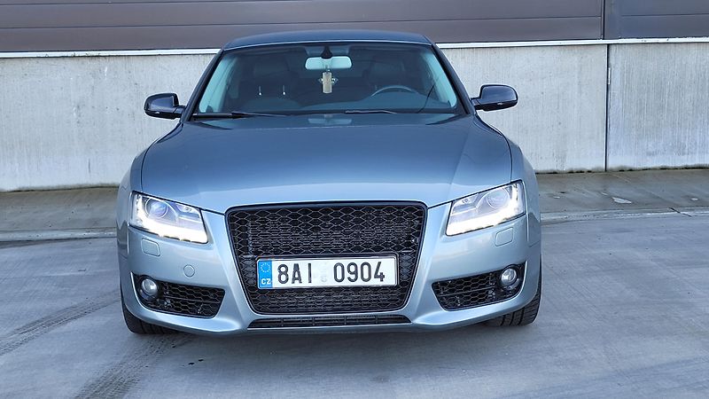 Audi A5 3,0 TDI QUATTRO 176 KW - fotka 2 z 24