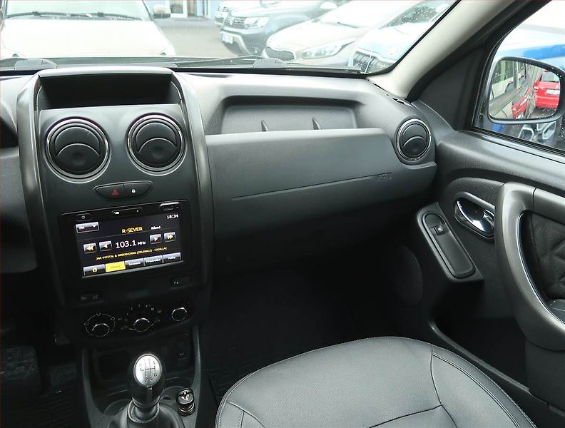 Dacia Duster (2014) 1.2 TCe, Navi, Tempomat - fotka 8 z 15