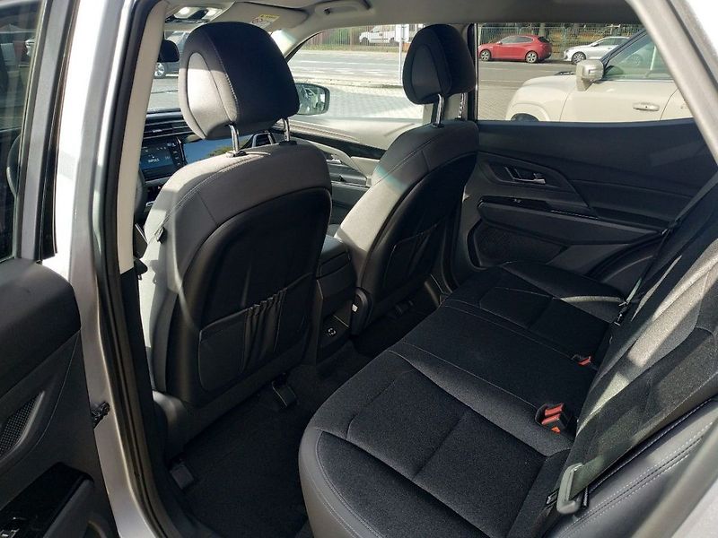 KGM Korando 1.5T, SMART,2WD, AT, SKLADEM - fotka 12 z 31