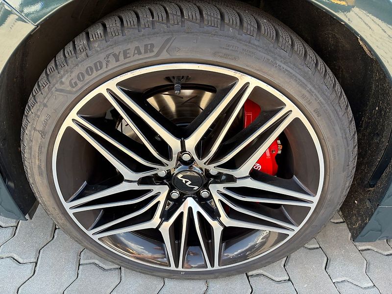 Kia Stinger 3.3 V6 T-GDI 4WD GT - fotka 8 z 8