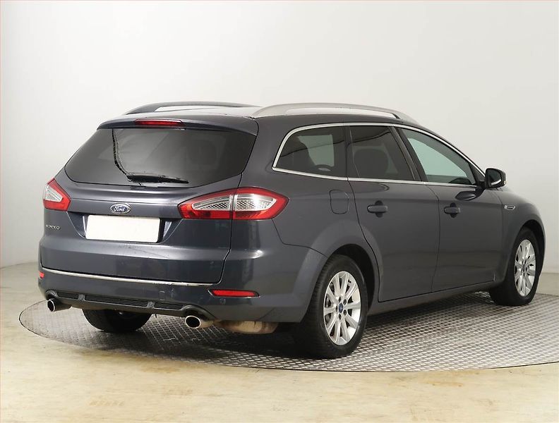 Ford Mondeo (2011) 2.2 TDCi, za dobrou cenu - fotka 5 z 21
