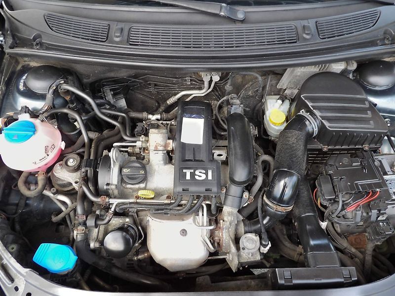 Škoda Fabia 1.2TSI 63kW Tempomat Alu PDC - fotka 21 z 26
