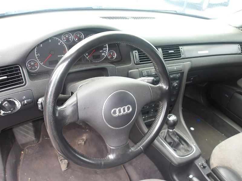 Audi A6 Allroad 2,5TDi 4x4 - fotka 18 z 26
