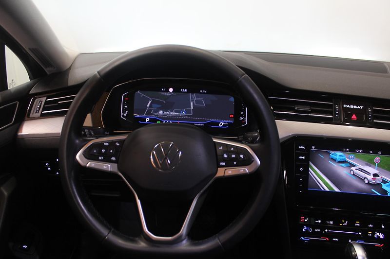 Volkswagen Passat (2022) 2.0TDI DSG Display Nez.Topení - fotka 35 z 36