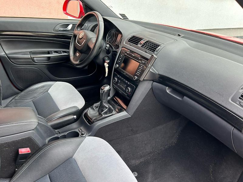 Škoda Octavia RS 2.0 147kw servisní historie - fotka 23 z 43