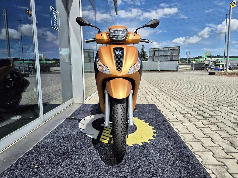 Piaggio (2026) Medley 200 S EU5+ - fotka 9 z 22