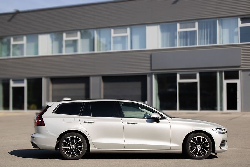 Volvo V60 Nové rozvody, servisovano - fotka 4 z 37
