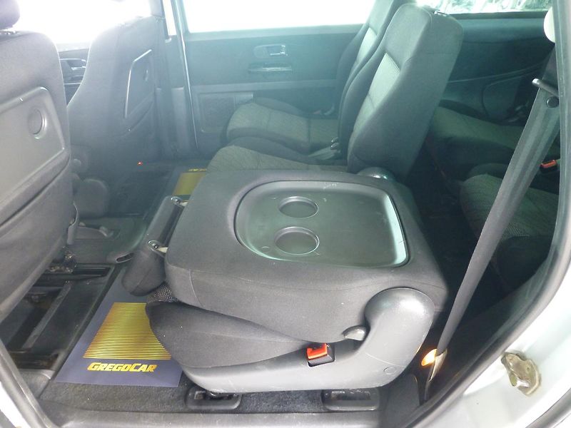 Seat Alhambra (2004) 1,9TDI*XENON*VYHŘ.S*TAŽNÉ*7MÍS - fotka 13 z 25