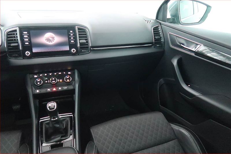 Škoda Karoq (2021) Style 1.5 TSI - fotka 8 z 20