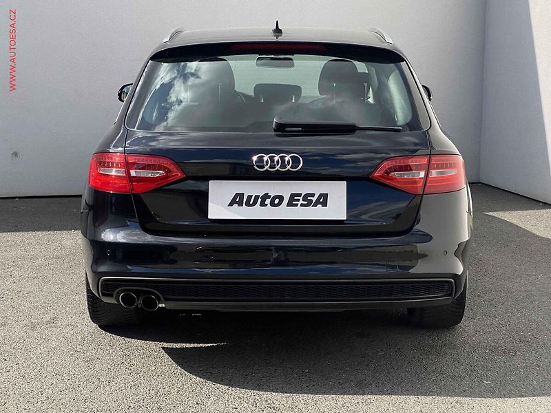 Audi A4 (2014) 2.0 TDi Quattro, AT, bixen - fotka 5 z 19