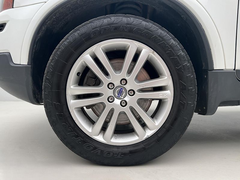 Volvo XC90 D5 AWD SUMMUM REZERVACE - fotka 14 z 30