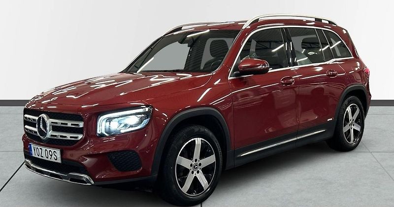 Mercedes-Benz GLB 200 Parkovací asistent - fotka 2 z 15