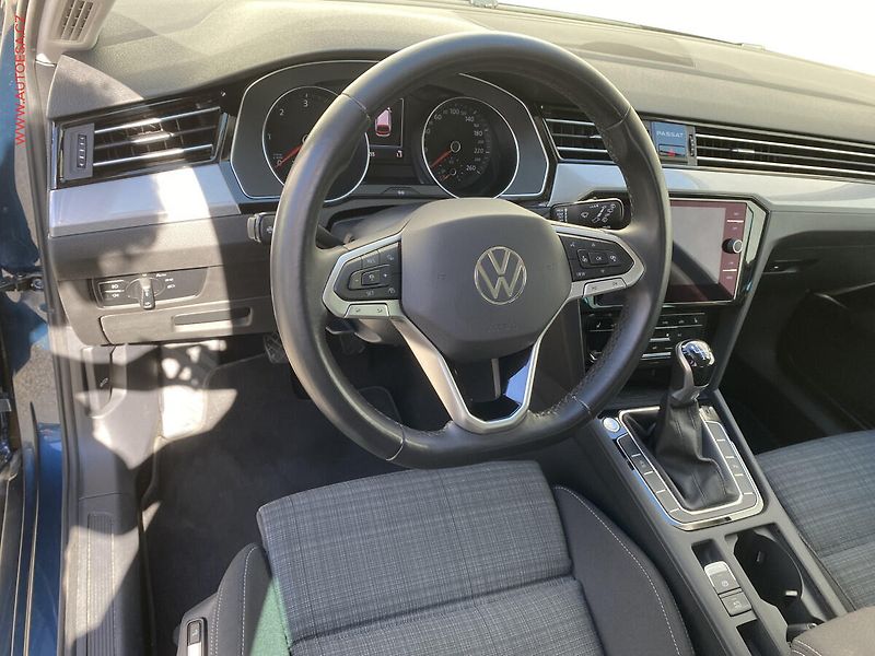 Volkswagen Passat (2020) 2.0 TDi, Business, navi, +ALU - fotka 13 z 18