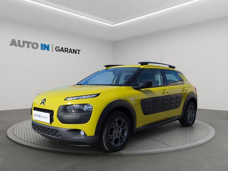Citroën C4 Cactus (2015) 1.2 81kW, ČR, Serv. kniha, Tem - fotka 1 z 23
