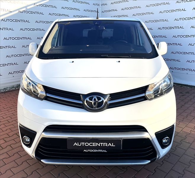Toyota ProAce 2,0 D,110kW,D-4DL2,9míst - fotka 2 z 26