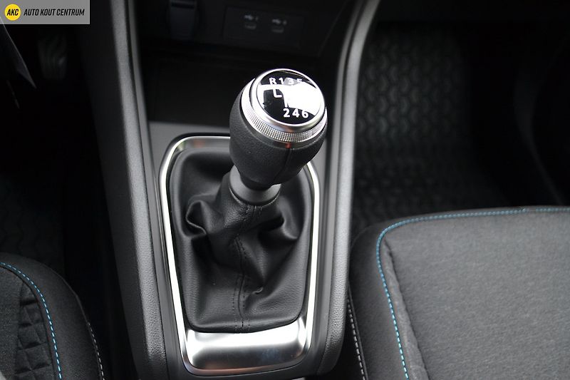 Renault Captur evolution TCe 90 - fotka 19 z 44