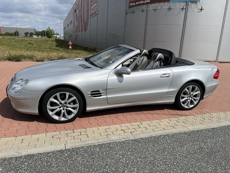 Mercedes-Benz SL 500 SL - fotka 7 z 35