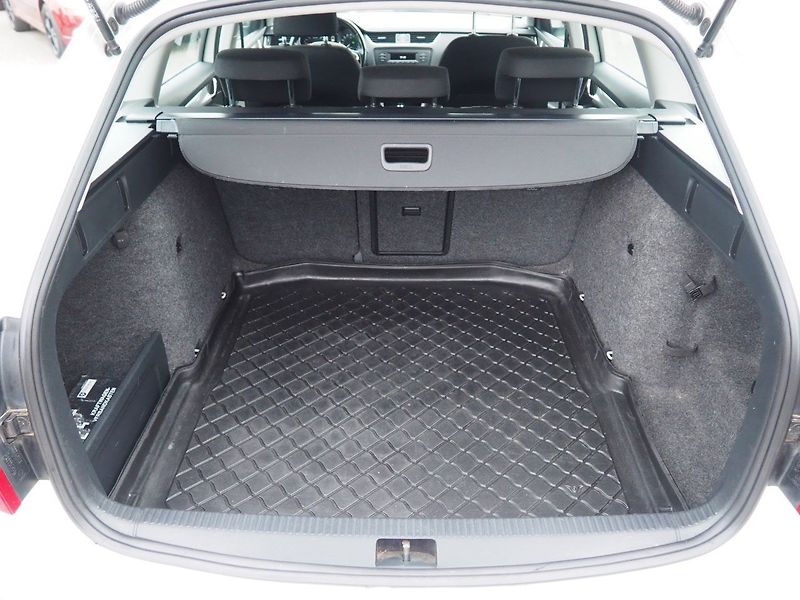 Škoda Octavia (2013) 1.6 TDI, Automat - fotka 13 z 31