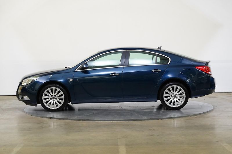 Opel Insignia - fotka 3 z 23