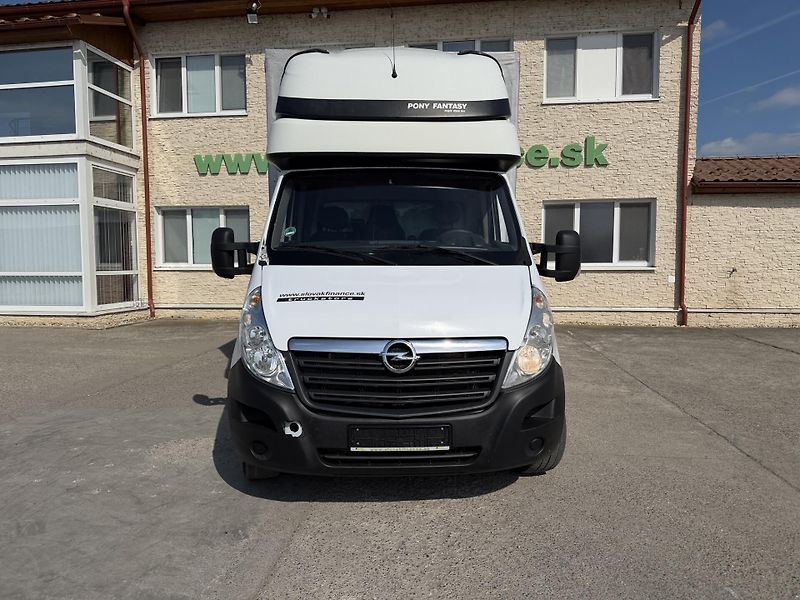 Opel Movano (2020) - fotka 2 z 11