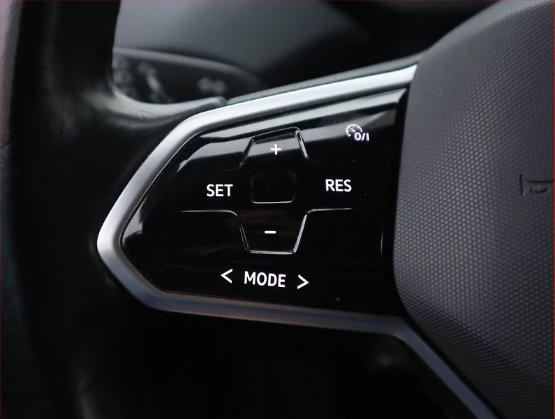 Volkswagen ID.4 (2020) Pro Perf. (82 kWh), SoH 91% - fotka 18 z 27