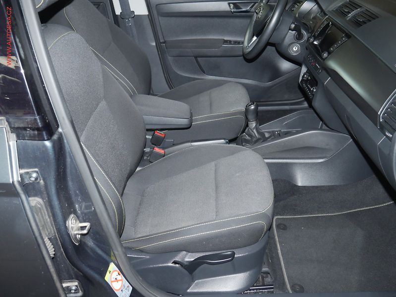 Škoda Fabia (2019) 1.0 MPi, Soleil, LED, navi - fotka 11 z 22