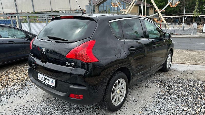 Peugeot 3008 (2010) 2.0HDi 110kW*Premium*Alu*Pano* - fotka 4 z 24