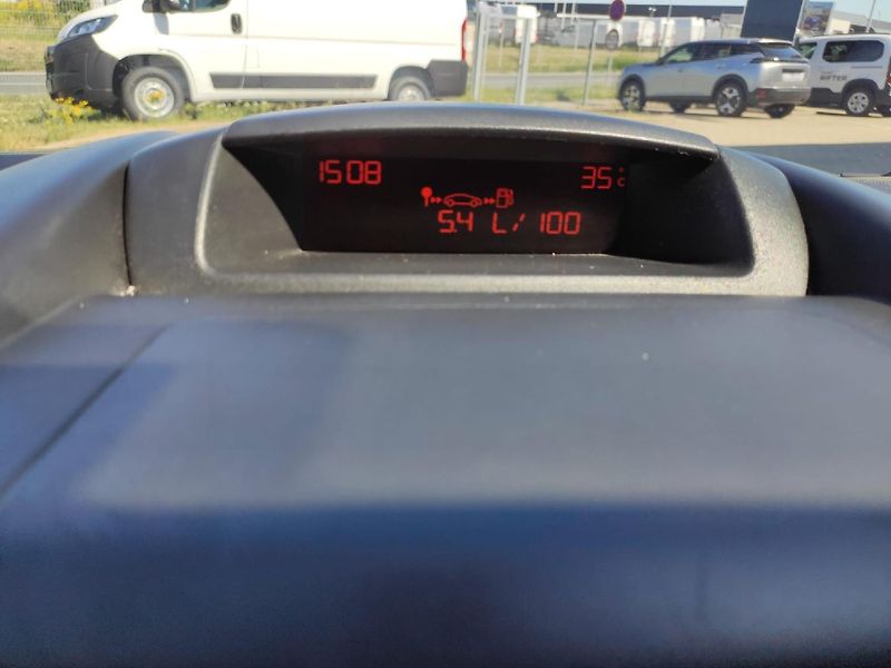 Citroën Berlingo (2014) MULTISPACE EXCLUSIVE 1.6HDI TZ - fotka 20 z 31