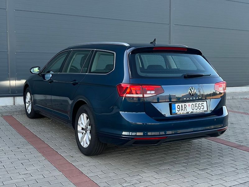 Volkswagen Passat - fotka 6 z 50