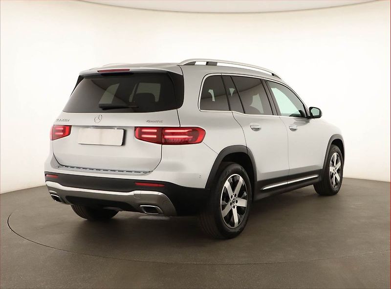 Mercedes-Benz GLB (2024) 200 d 4MATIC - fotka 5 z 20