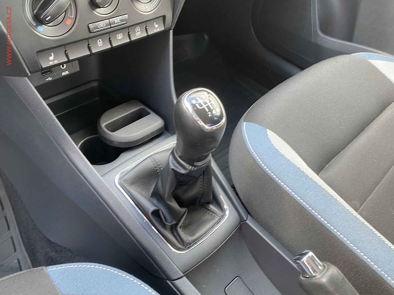 Škoda Rapid (2017) 1.2 TSi, 1.maj,ČR, Ambition - fotka 16 z 17