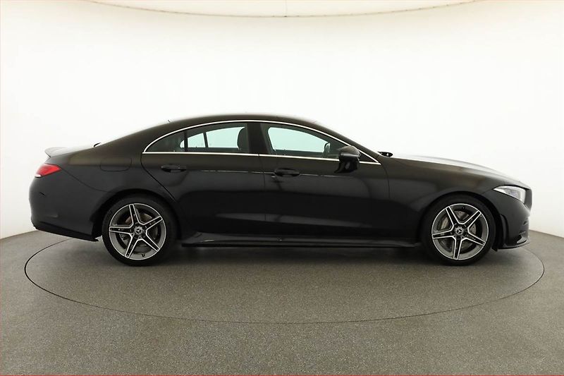 Mercedes-Benz CLS (2020) AMG line 400 d 4MATIC - fotka 6 z 20