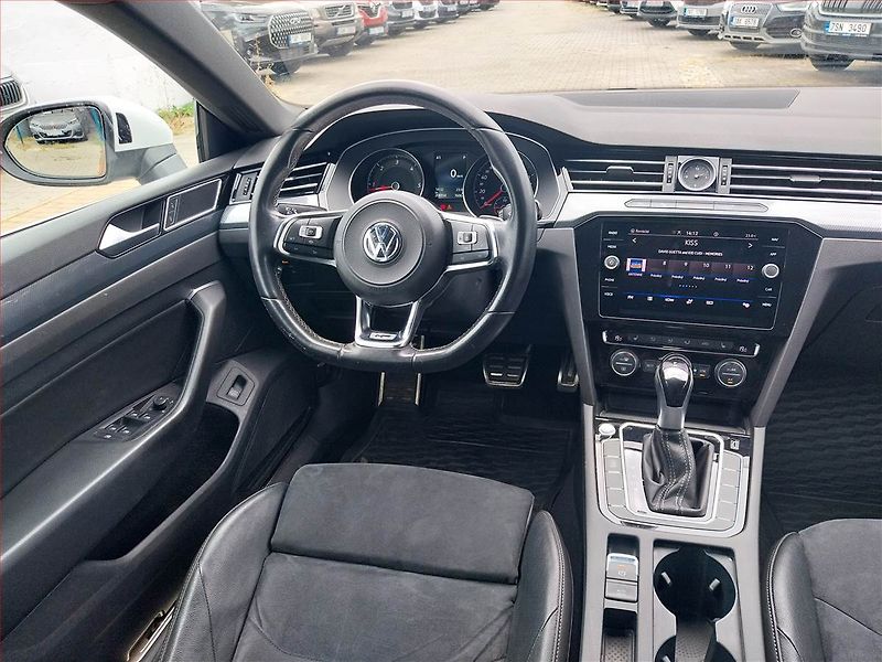 Volkswagen Arteon (2020) R-line 2.0 TDI - fotka 7 z 16