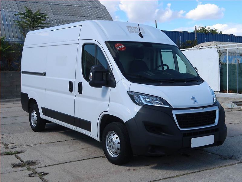 Peugeot Boxer (2021) 2.2 BlueHDi, L2H2, 1.0t, ČR - fotografie inzerátu
