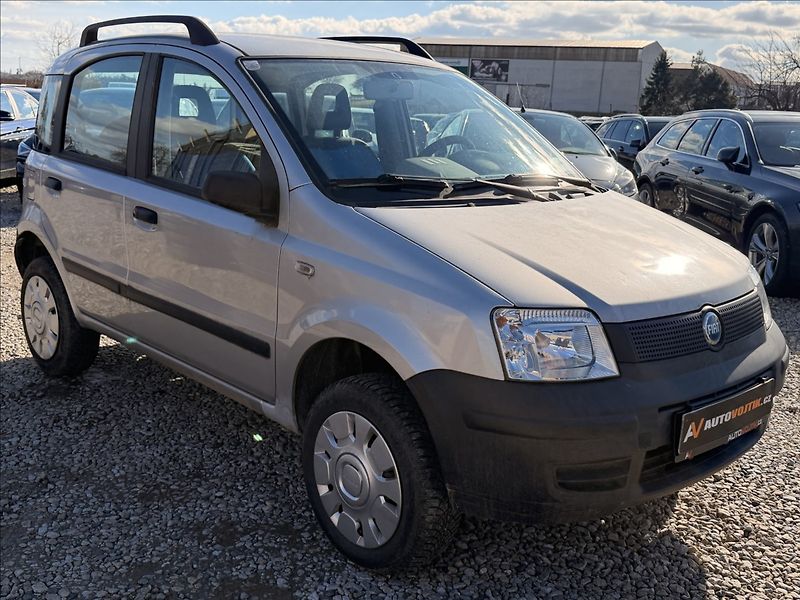 Fiat Panda 1,2 i 4X4 - fotka 3 z 18