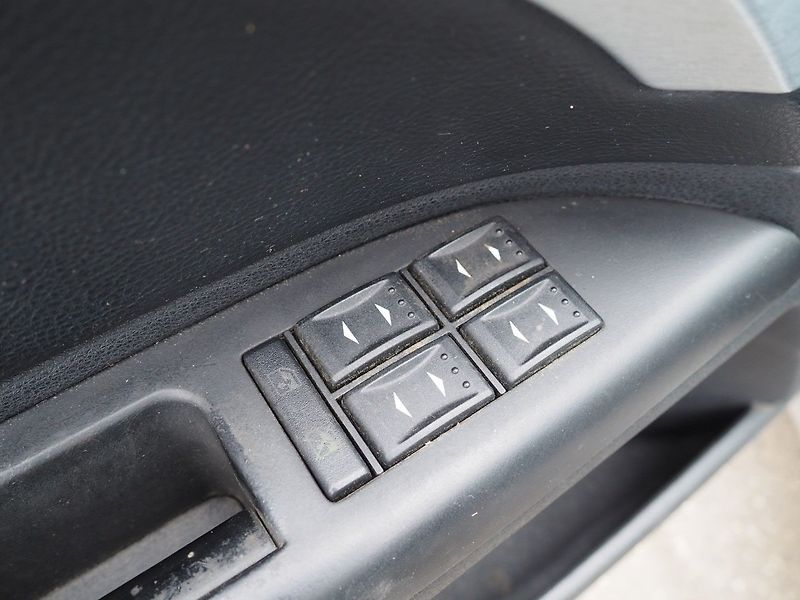 Ford Mondeo (2004) ST 3.0 V6 166 kW, LPG - fotka 18 z 35